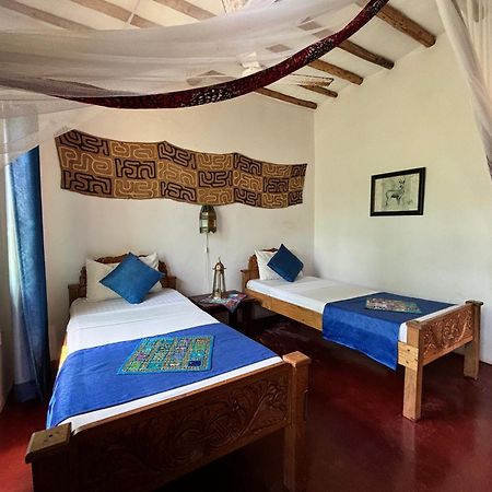 Sawa Sawa Beach House Msambweni Eksteriør billede