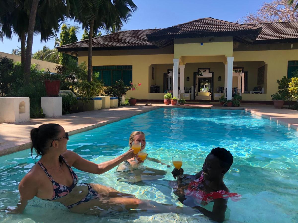 Sawa Sawa Beach House Msambweni Eksteriør billede