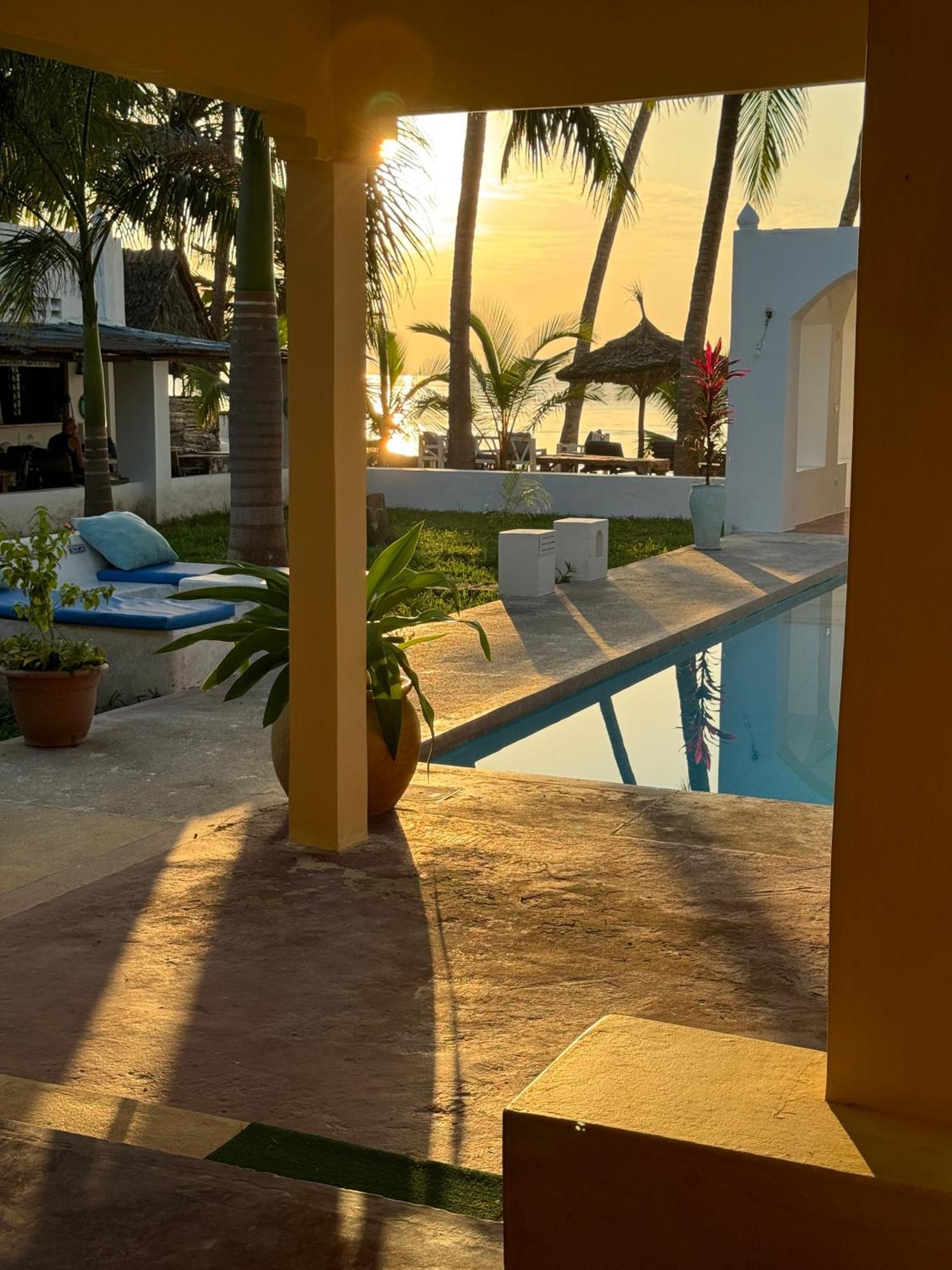 Sawa Sawa Beach House Msambweni Eksteriør billede