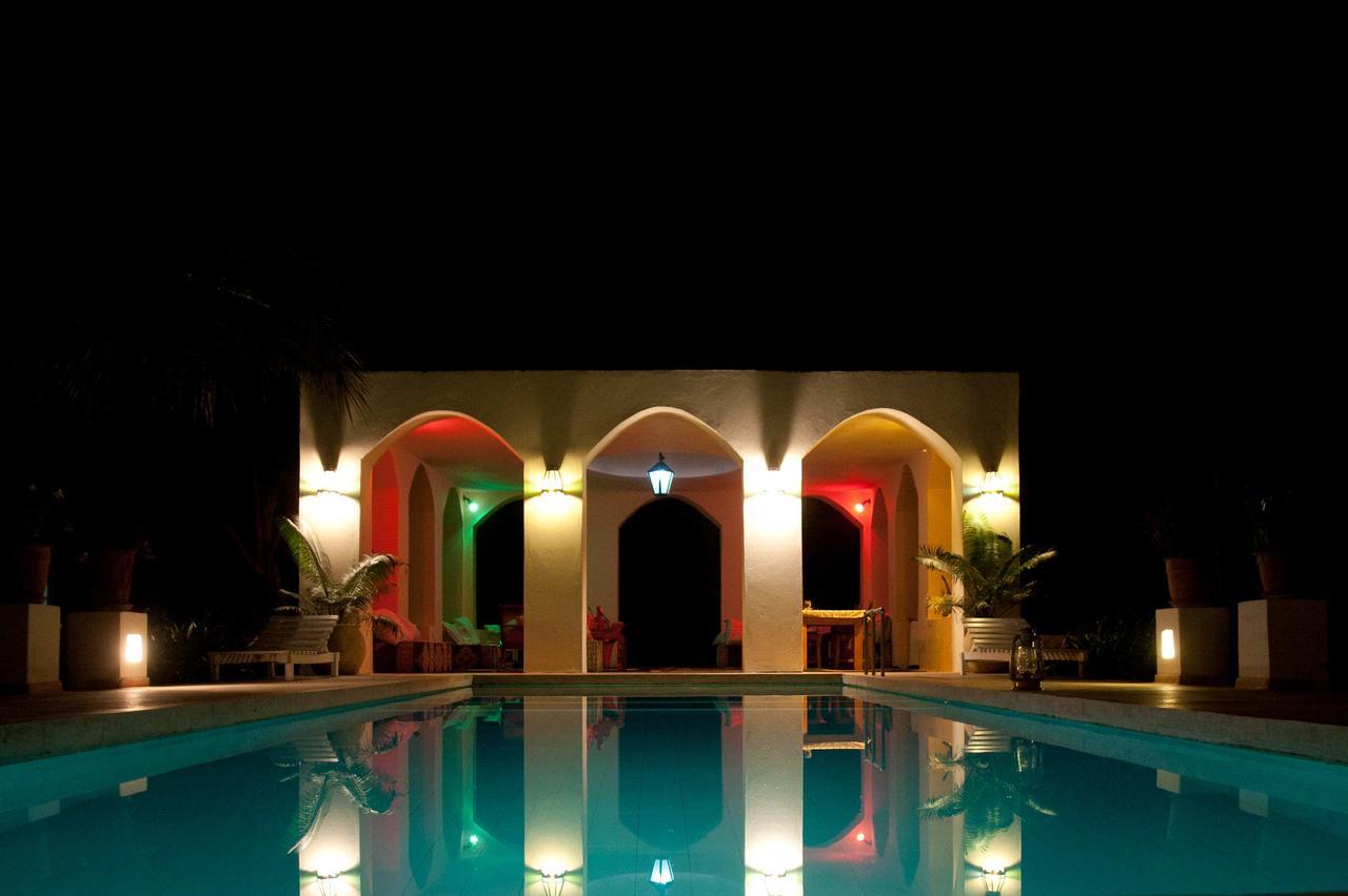 Sawa Sawa Beach House Msambweni Eksteriør billede